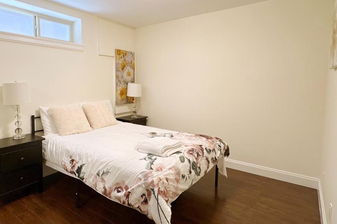 Photo of Bedroom in Sunset