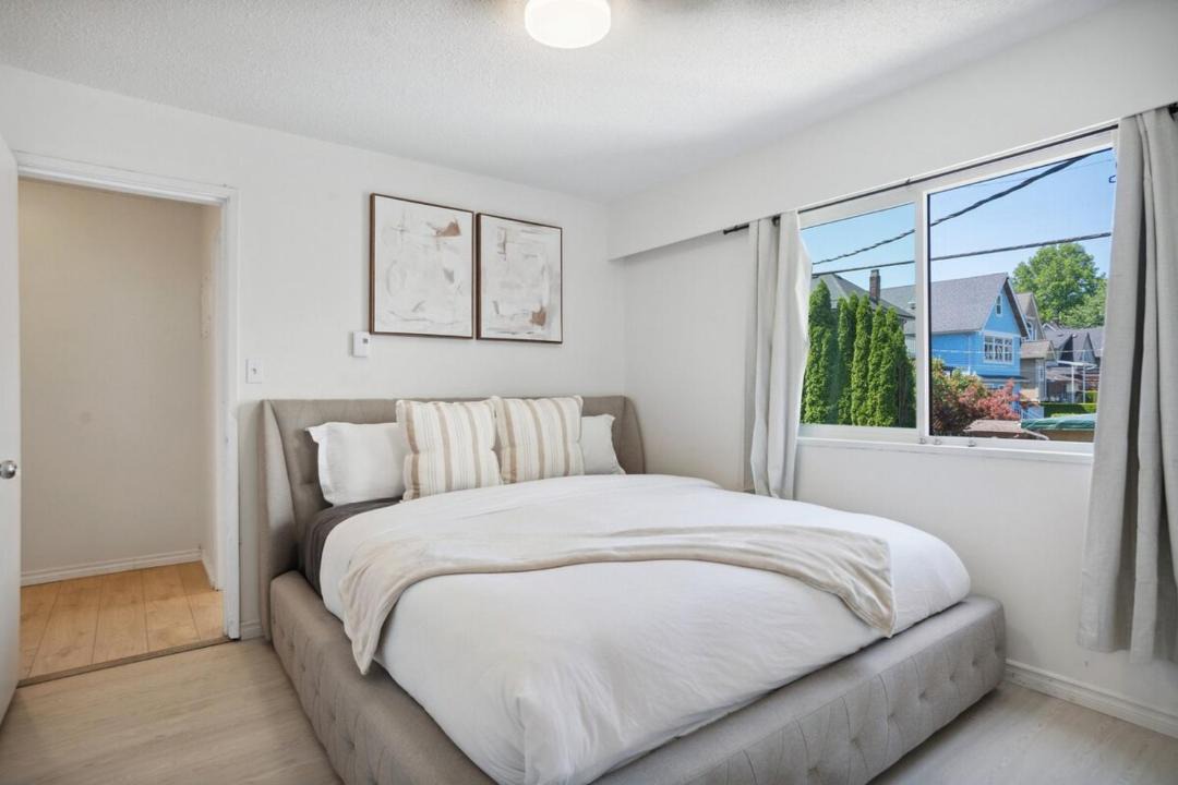 Photo of Bedroom in Riley Park
