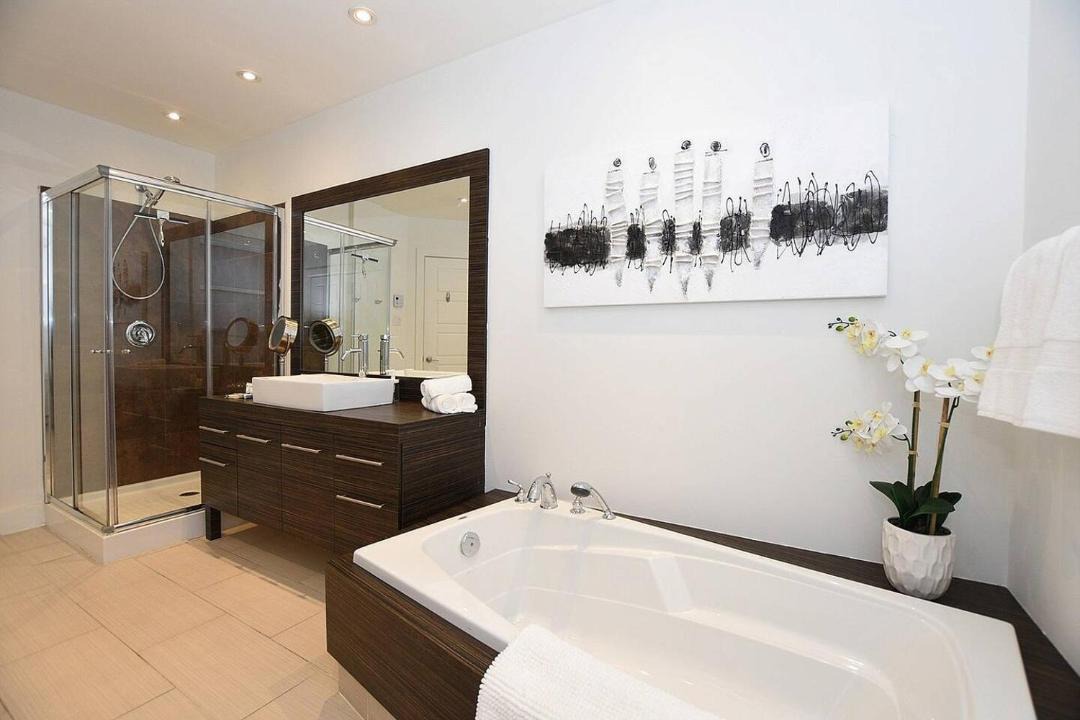 Photo of Bathroom in Hochelaga