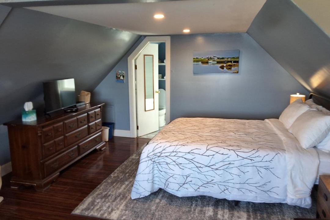 Photo of Bedroom in Larry's River
