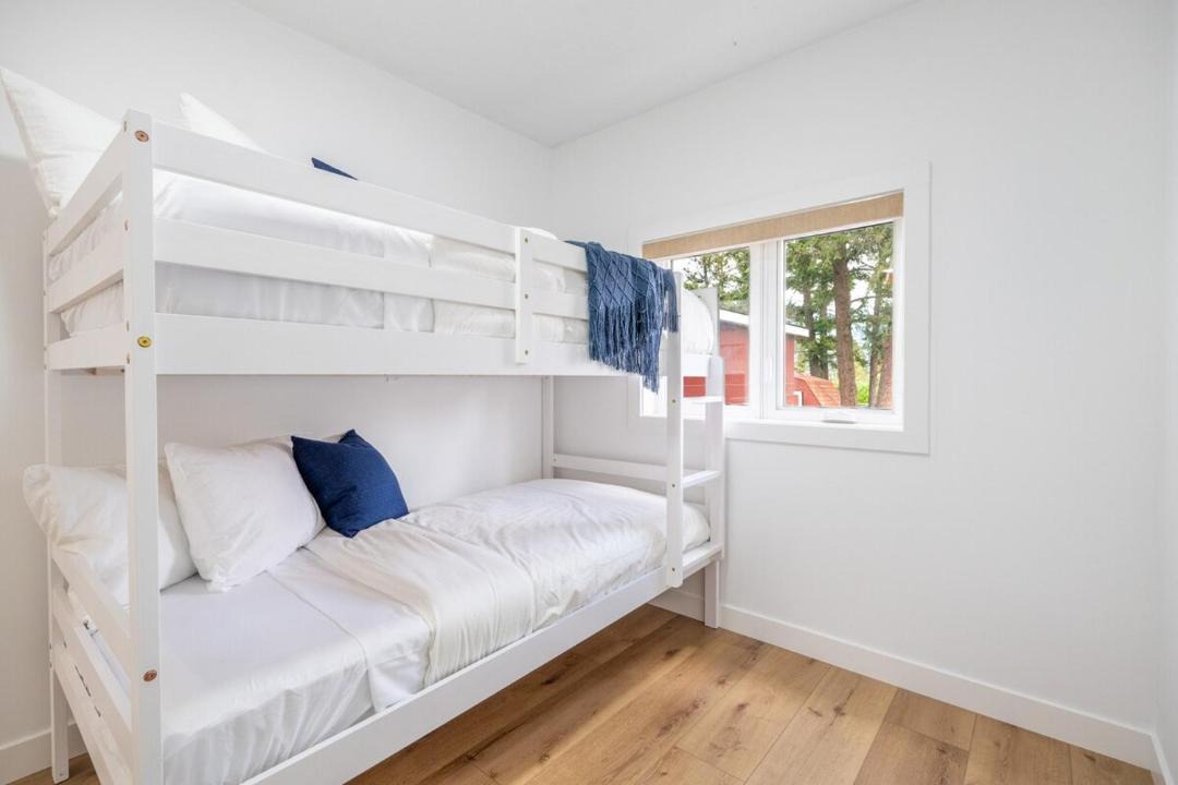 Photo of Bedroom in East Kootenay