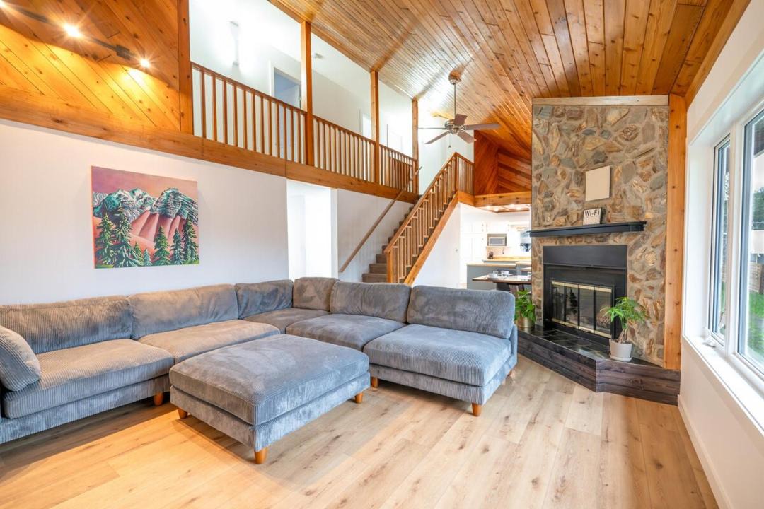 Photo of Others in East Kootenay