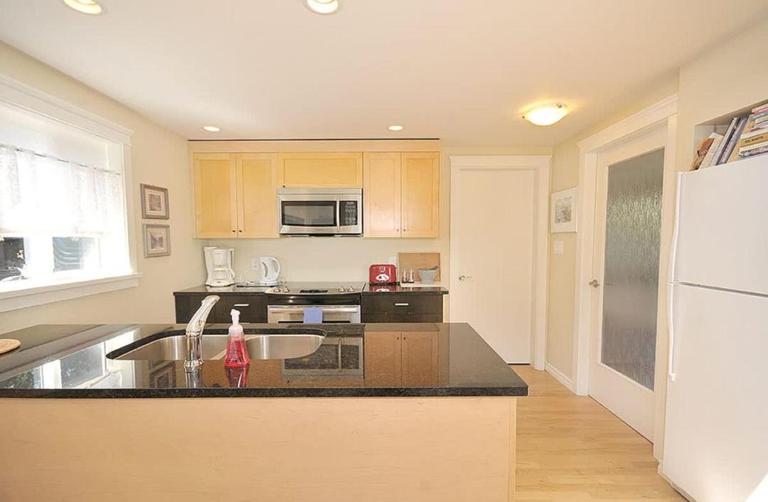 Photo of Kitchen in Sidney