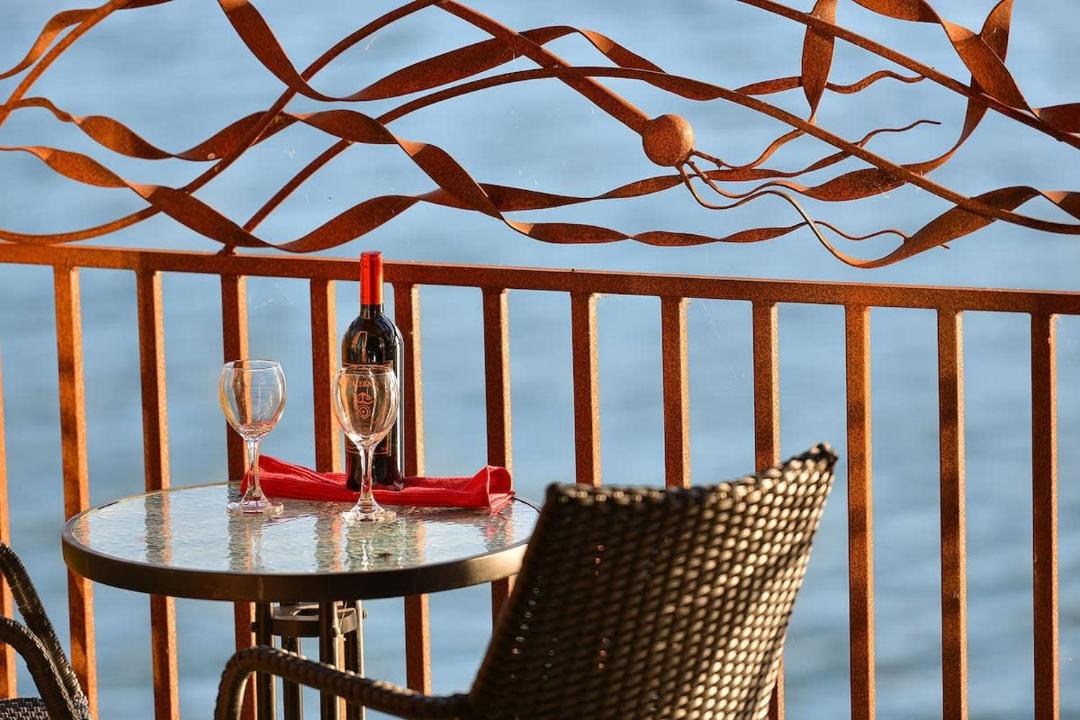 Photo of Patio Balcony in Cowichan Bay