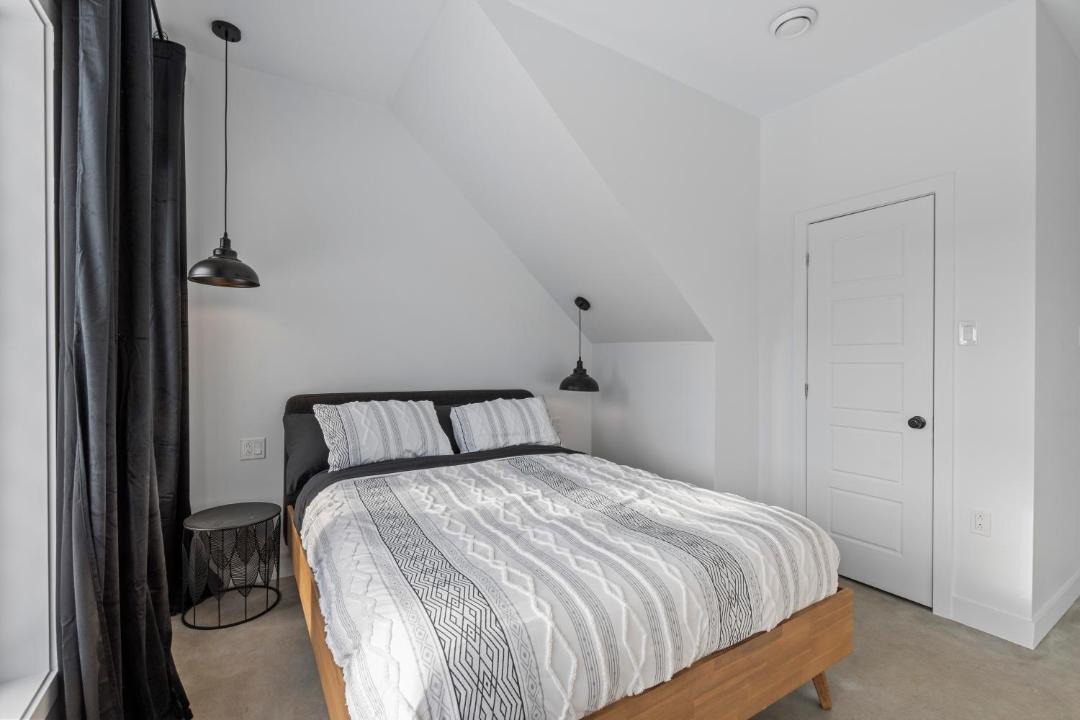 Photo of Bedroom in Saint Come