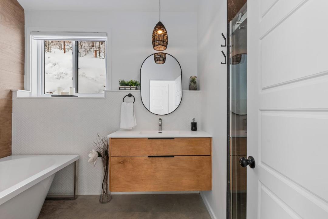 Photo of Bathroom in Saint Come