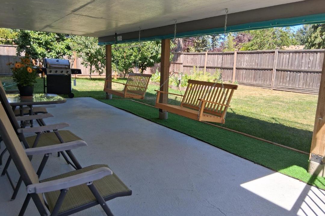 Photo of Patio Balcony in Saanich East
