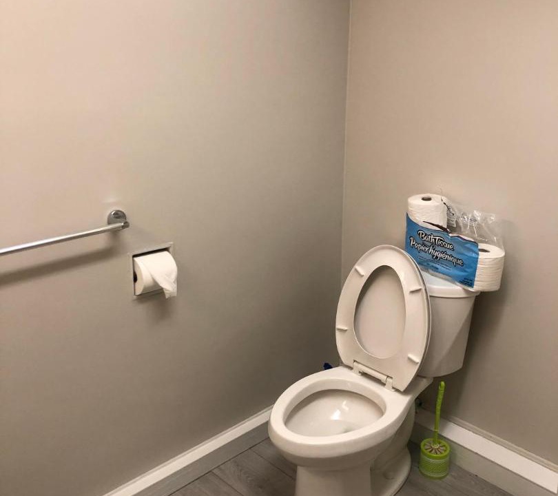 Photo of Bathroom in Oakridge