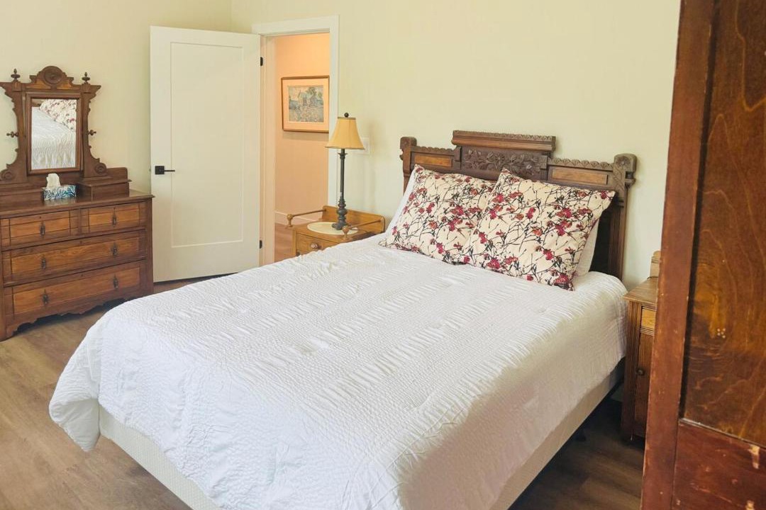 Photo of Bedroom in Burk's Falls