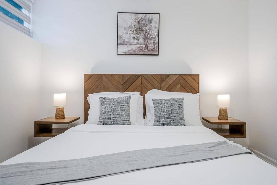 Photo of Bedroom in Clarkson-Lorne Park