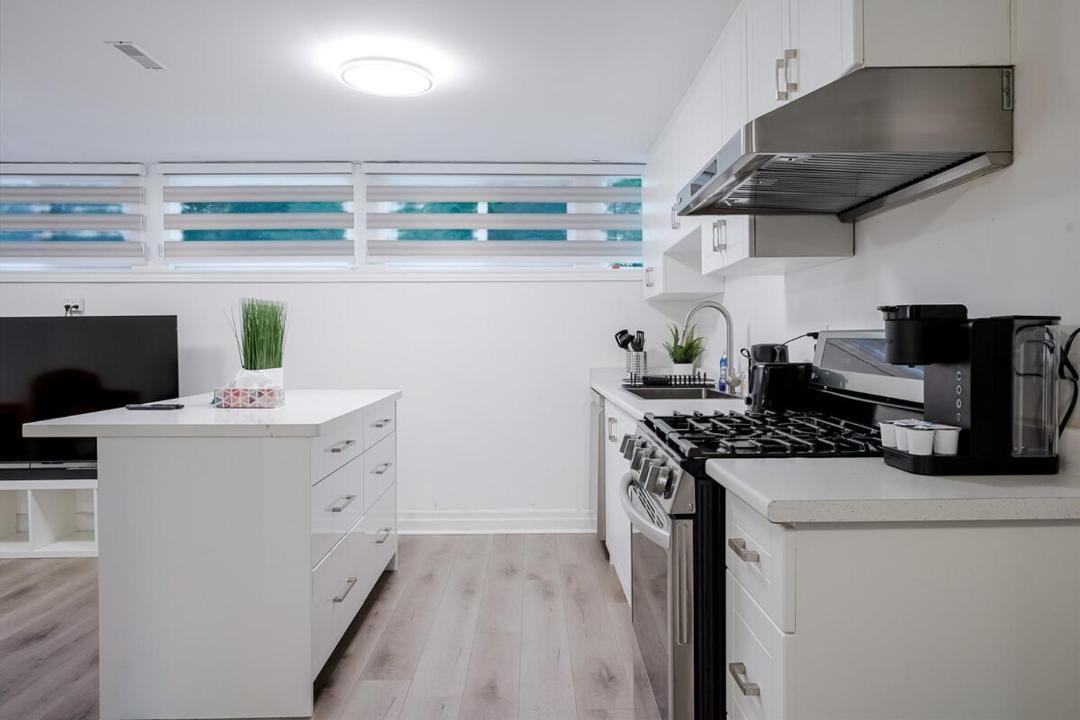 Photo of Kitchen in Clarkson-Lorne Park
