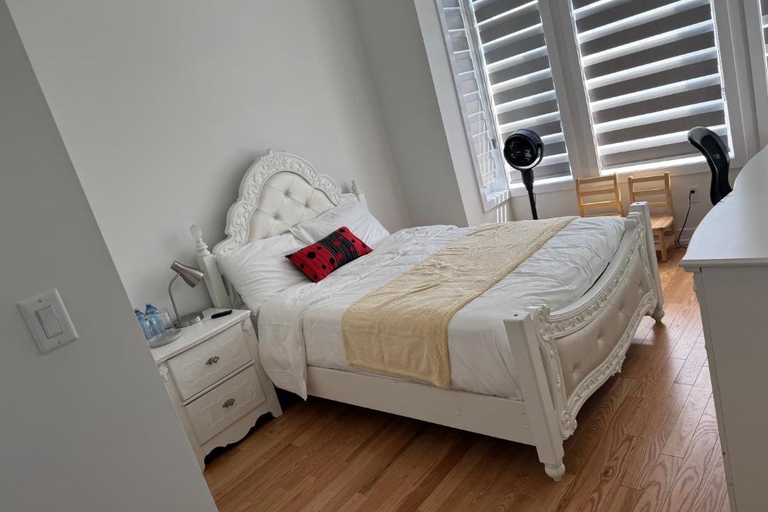 Photo of Bedroom in Bendale