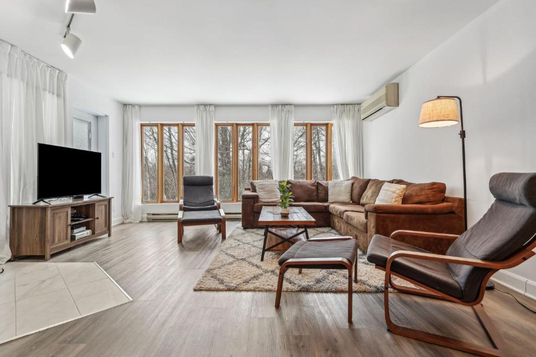 Photo of Livingroom in Mont-Tremblant