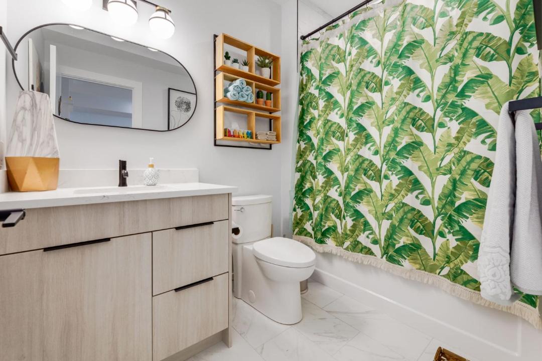 Photo of Bathroom in West Hillhurst