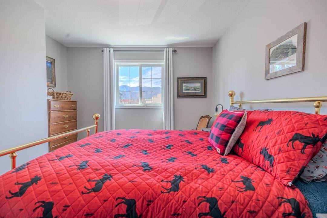 Photo of Bedroom in East Kootenay