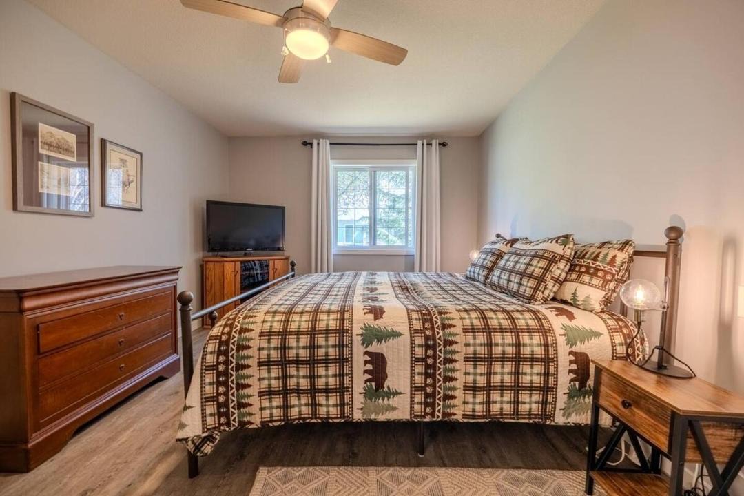 Photo of Bedroom in East Kootenay
