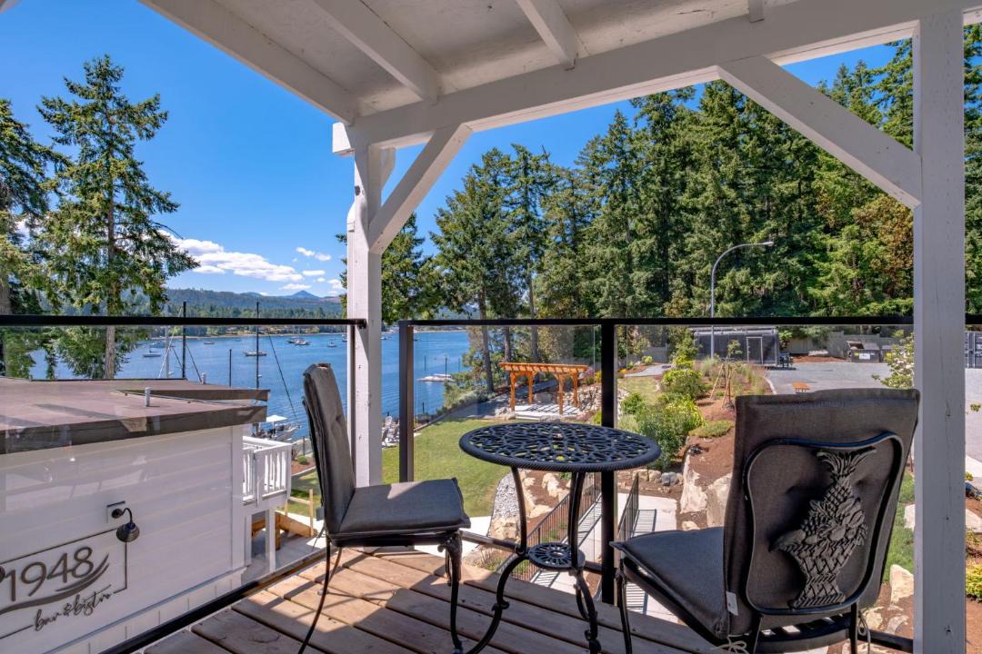 Photo of Patio Balcony in North Oyster