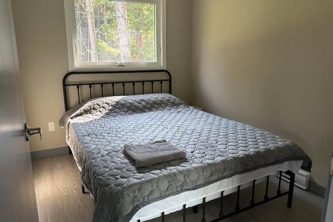 Photo of Bedroom in Lakefield