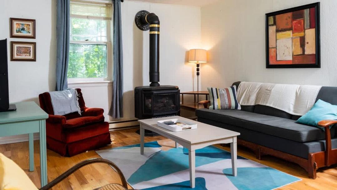 Photo of Livingroom in Tay Valley