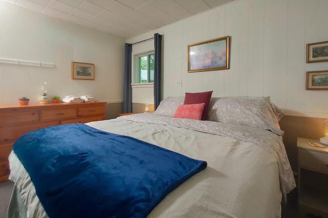 Photo of Bedroom in Tay Valley