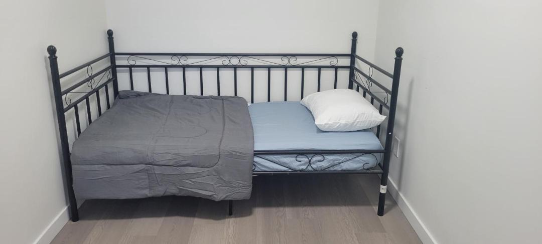 Photo of Bedroom in Townline Hill
