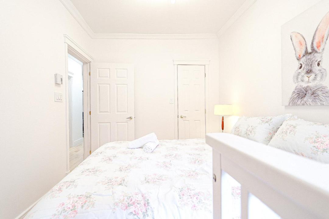 Photo of Bedroom in De Lorimier