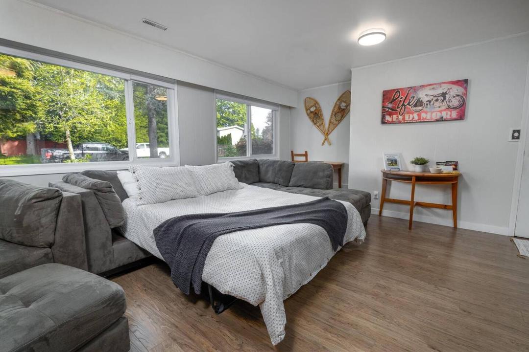 Photo of Bedroom in Maple Ridge