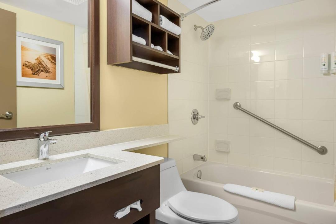 Photo of Bathroom in Bathurst