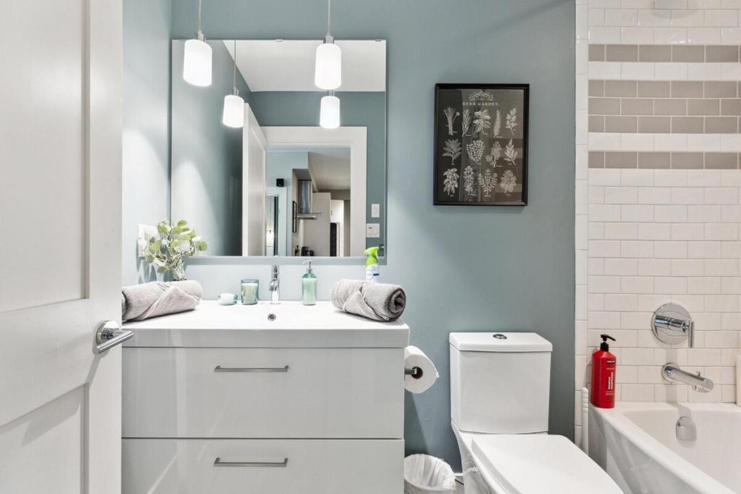 Photo of Bathroom in Caulfeild