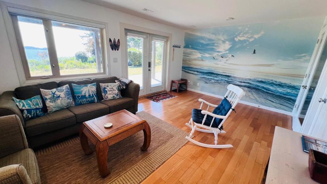 Photo of Others in Halfmoon Bay