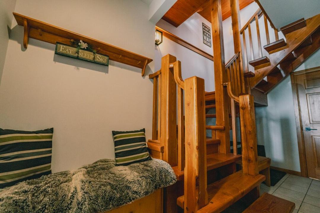 Photo of Bedroom in Snow Pine Estates