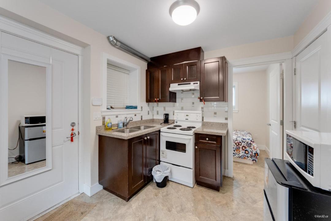 Photo of Kitchen in Sunset