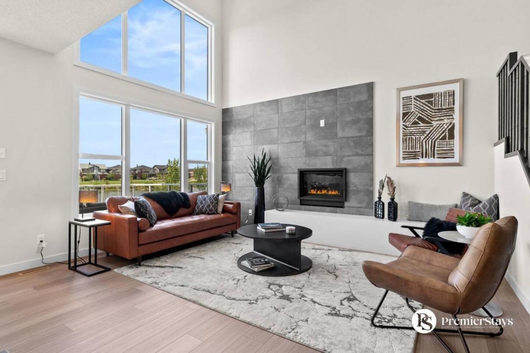 Photo of Livingroom in Airdrie
