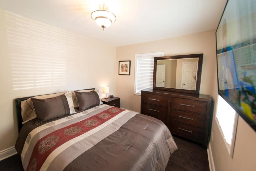 Photo of Bedroom in Crystal Beach