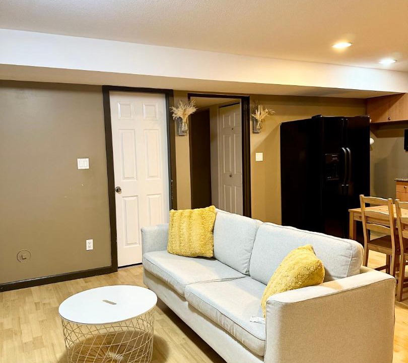 Photo of Livingroom in Southwest Gordon Estate