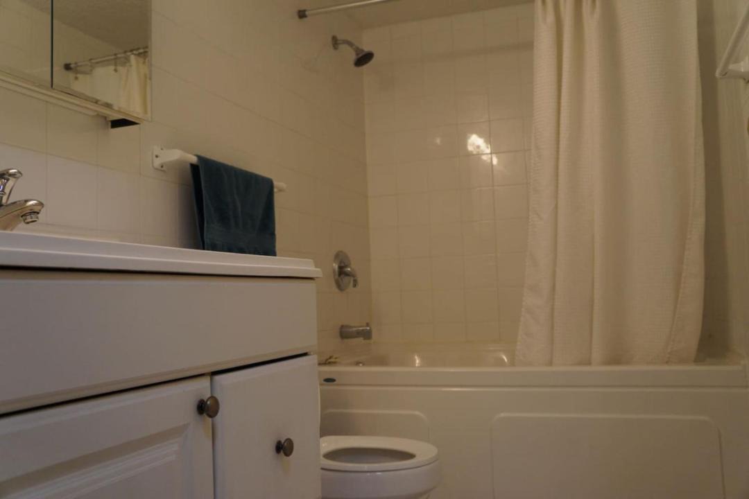 Photo of Bathroom in Connaught