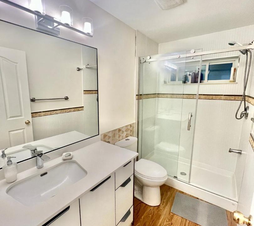 Photo of Bathroom in Maple Ridge