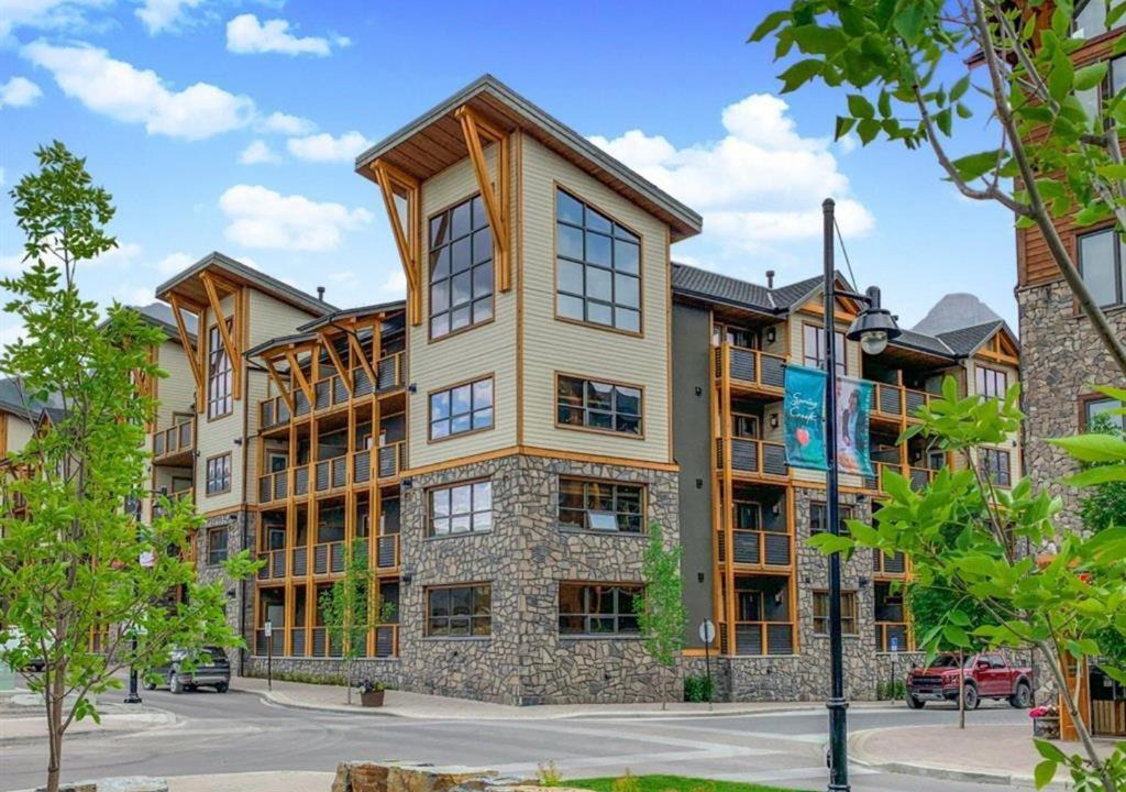 Photo of Others in Canmore