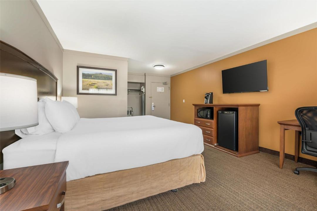 Photo of Bedroom in Courtenay