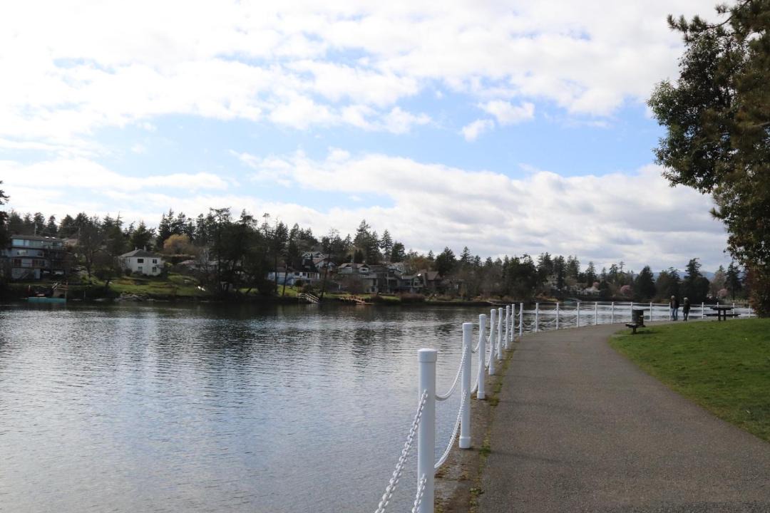 Photo of Others in Gorge -Tillicum Area