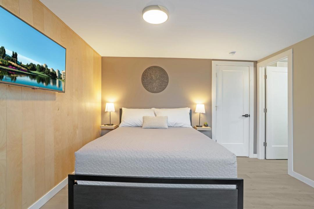 Photo of Bedroom in Kelowna Central Business District