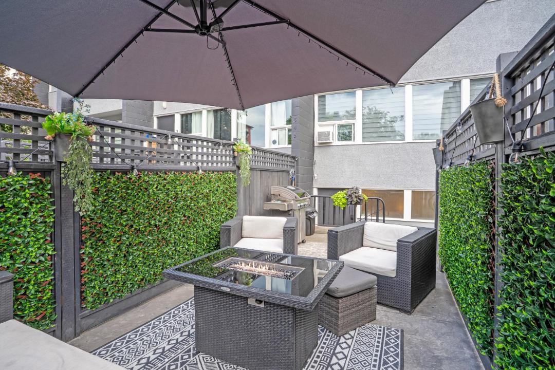 Photo of Patio Balcony in Kelowna Central Business District