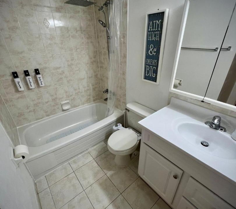 Photo of Bathroom in L'Amoreaux