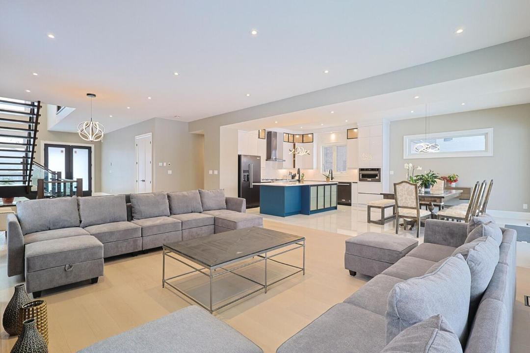 Photo of Livingroom in Niagara Falls