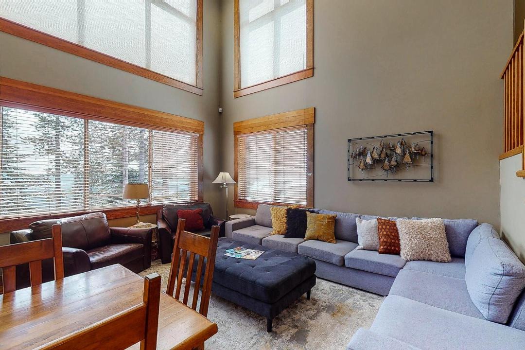 Photo of Others in Snow Pine Estates