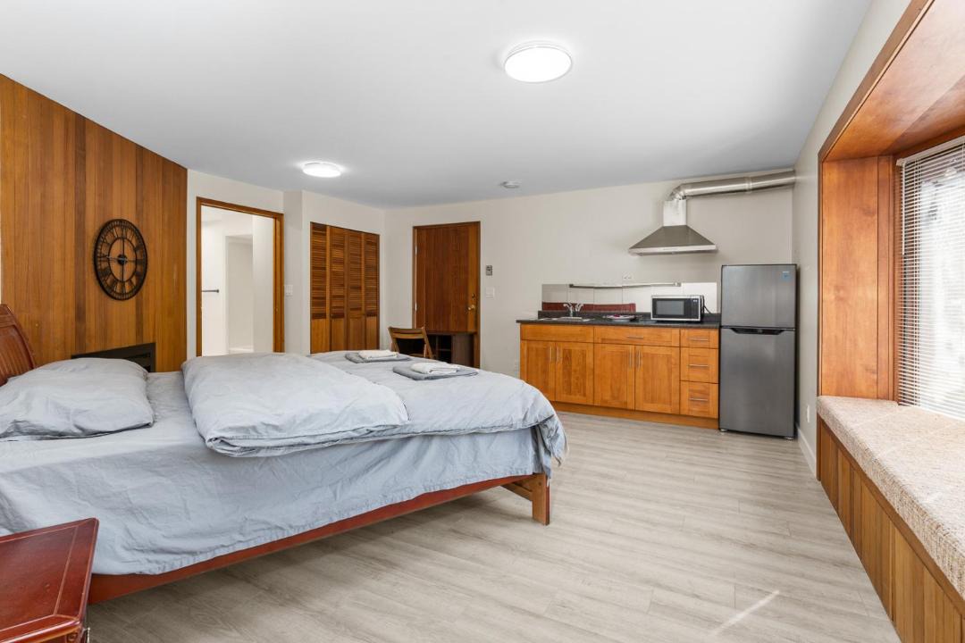 Photo of Bedroom in Ladner