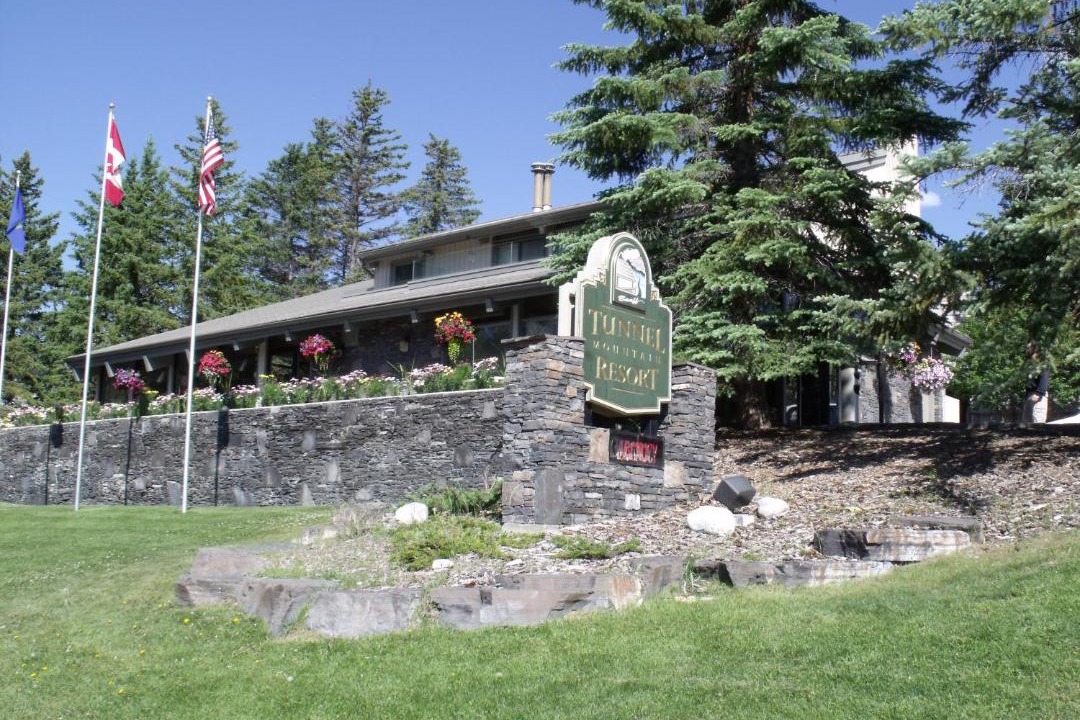 Photo of Others in Banff