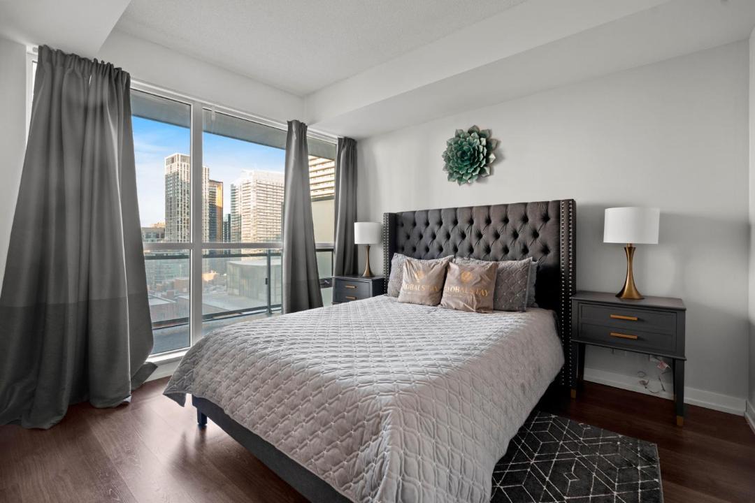 Photo of Bedroom in Yonge-Eglinton