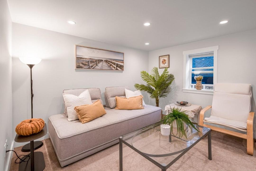 Photo of Bedroom in West Point Grey