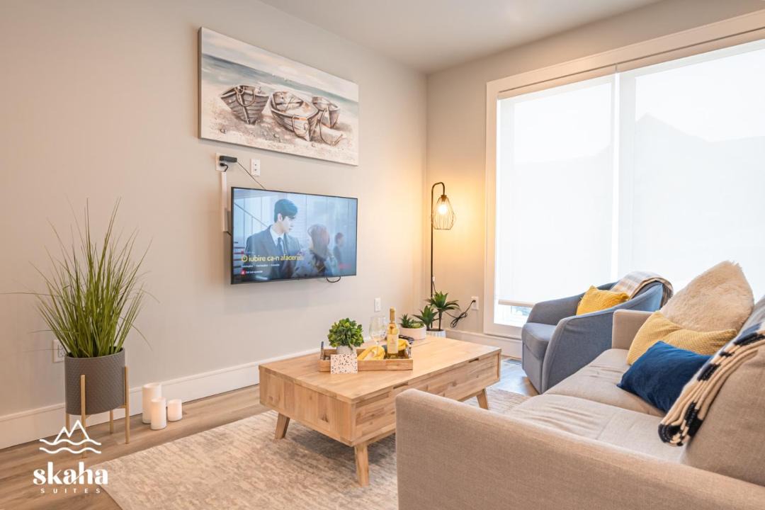 Photo of Livingroom in Okanagan-Similkameen